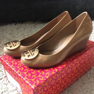Tory Burch Sally Patent wedge heal